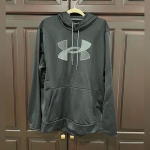 Men’s XL Under Armour hoodie